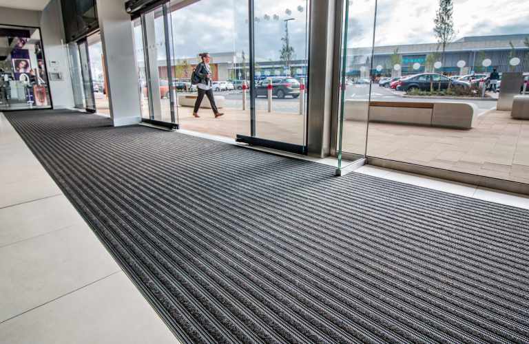 Tapis d'entrée Frontrunner intérieur/extérieur