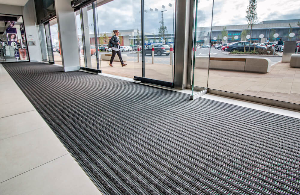 Frontrunner entrance matting